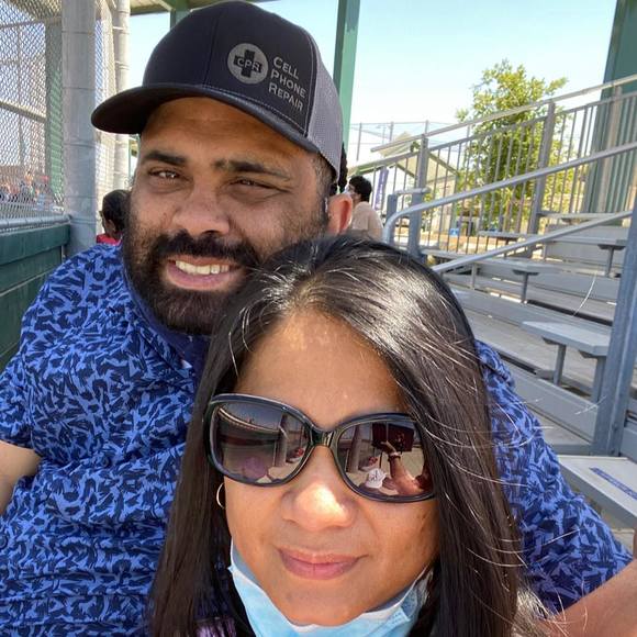 Meet your Posher, Rowen - Picture 1 of 1